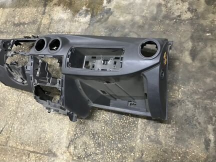 Торпедо Nissan Almera G15 (Ниссан Альмера Джи 15)
