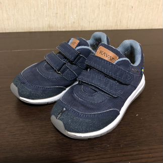 Кроссовки kavat 26 размера