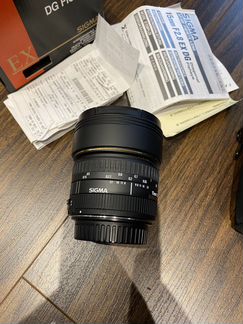 Sigma 15mm f/2.8 EX DG diagonal fisheye Canon