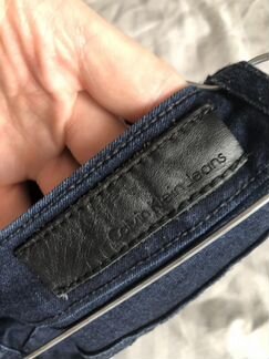 Джинсы Calvin Kleine 28 раз