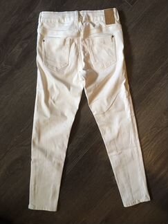Джинсы Zara