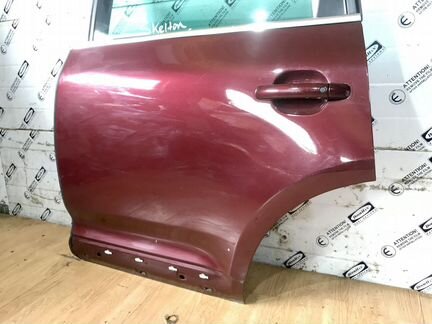 Дверь задняя левая VW Touareg 2002-2010 красная