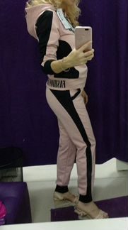 Новый спортивный костюм