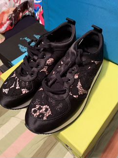 Кроссовки женские zara