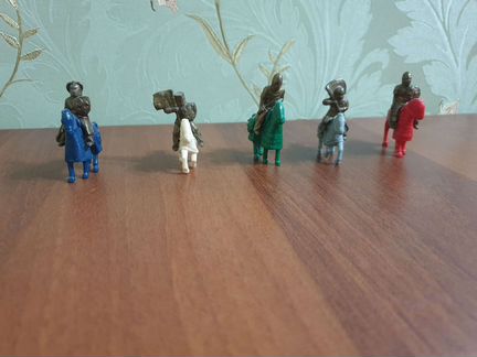 Конные рыцари из Киндер Сюрприза и дополнения