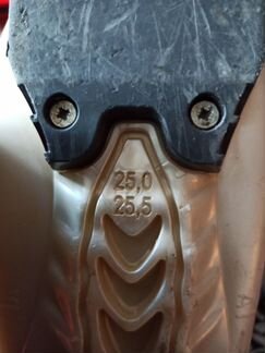 Горнолыжные ботинки женские