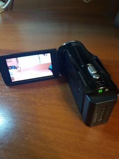 Видеокамера Sony HDR-CX250E