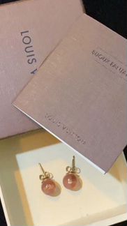 Серьги Louis Vuitton