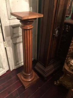 Колонна антиквариат дерево