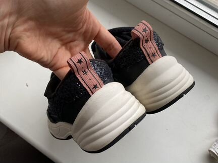 Кроссовки с блёстками Zara, 30-31 размер, 19 см по