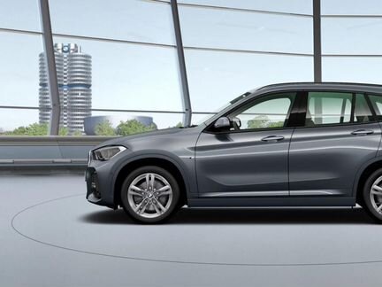 BMW X1 2.0 AT, 2021