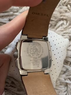 Часы Diesel