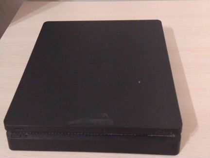PlayStation 4 slim; Камера; диски