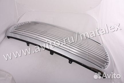 Решетка радиатора Toyota Land Cruiser 200 алюминий