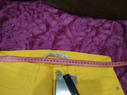 Джинсы (новые) на 46 размер