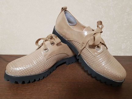 Полуботинки женские 38 р
