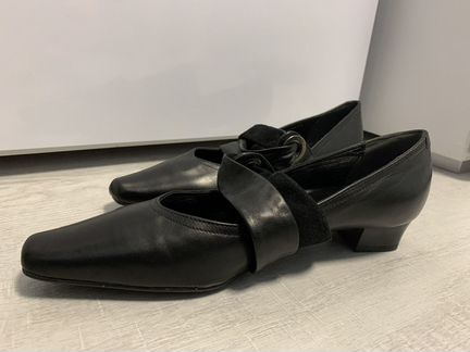 Туфли новые натуральная кожа Zara