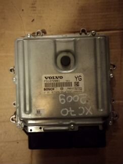 Блoк упpaвлeния двигaтeлем Volvo 31272881 эбу