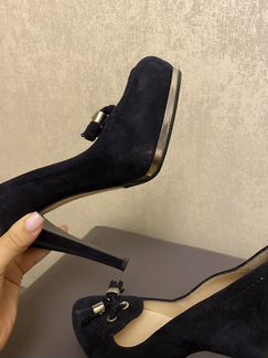 Продаю почти новые туфли giovani Fabiani