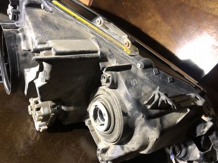 Фара левая Toyota Camry v50/v55