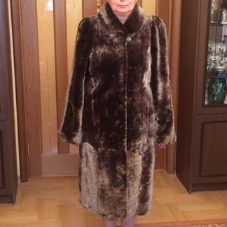 Шуба тёплая новая мутон