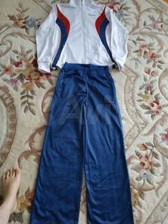 Спортивный костюм