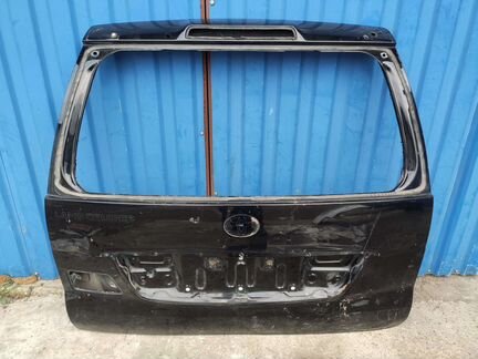 Крышка Toyota Land Cruiser Prado 120 багажника