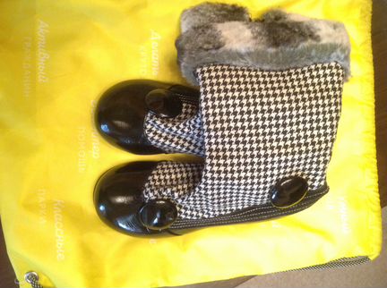 Новое демисезонное пальто на девочку/130-146см