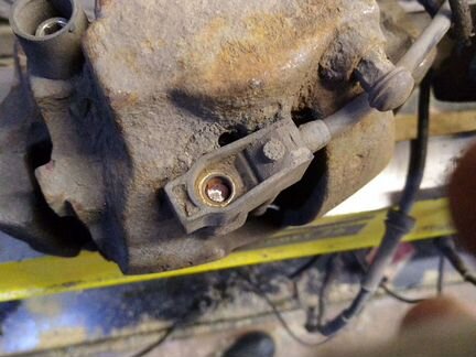 Суппорта передние w210 3.2