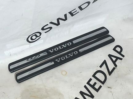 Молдинг порога s80