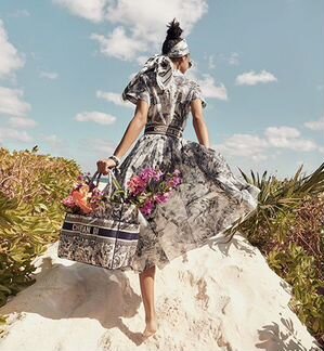 Платье Christian Dior
