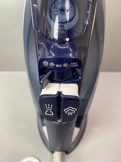 Утюг Philips GC2996