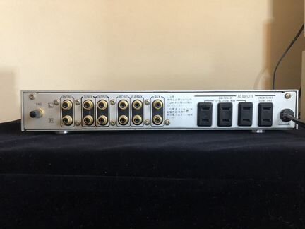Усилитель предварительный Technics SU-C01