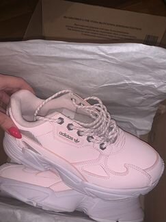 Кроссовки Adidas Falcon новые