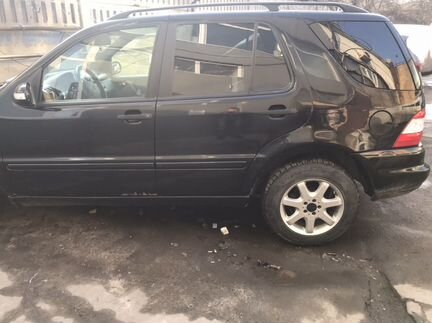 Mercedes-Benz M-класс 3.7 AT, 2003, 211 916 км