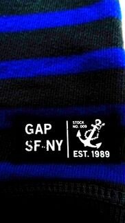 Gap новый джемпер на 4 г. 110 см теплый