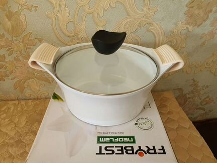 Кастрюля 2,4 литра Frybest Корея новая