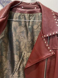 Демисезоннвя женская куртка из натуральной кожи