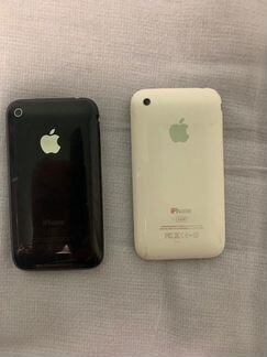 Телефон iPhone 3
