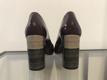 Бордовые туфли из лакированной кожи, размер 40