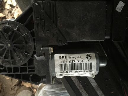 Мотор стеклоподъемника 3B4837751LK vw passat b5+