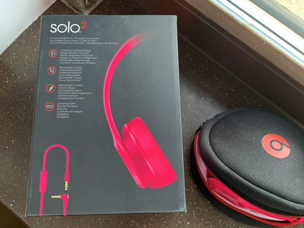 Беспроводные наушники Beats solo2