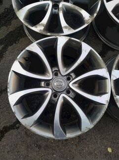Диски бу оригинал R17 B на Nissan