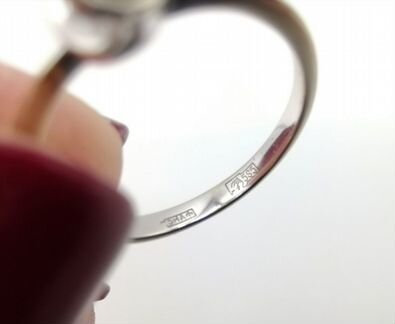 Кольцо 585 пробы с Чистым Бриллиантом