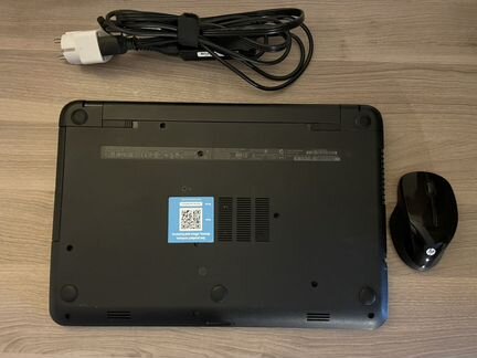 Быстрый ноутбук HP r15 для учебы и работы