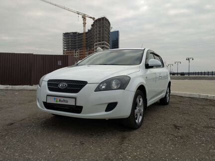 KIA cee'd 1.4 МТ, 2009, 200 000 км