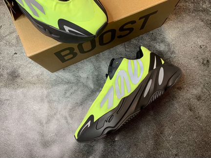 Adidas Yeezy Boost 700 mnvn (Адидас изи буст)