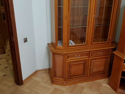 Буфет. Италия. Вишня