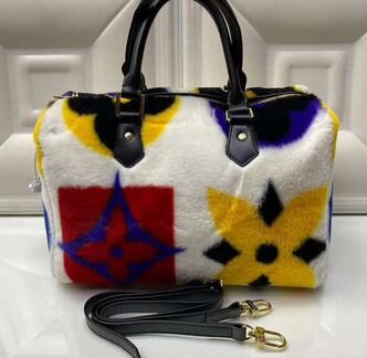 Сумка меховая Louis Vuitton