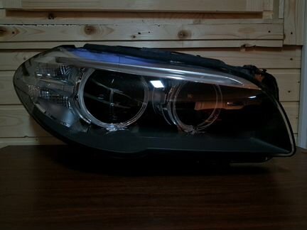 Фара правая BMW F10 рестайлинг ксенон